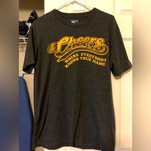 Cheers graphic t shirt, size Medium